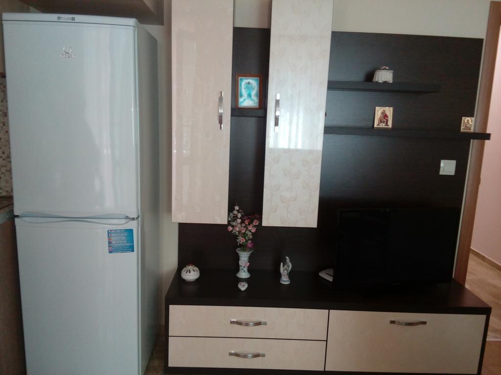 Apartment Tanita Pomorie Exterior foto