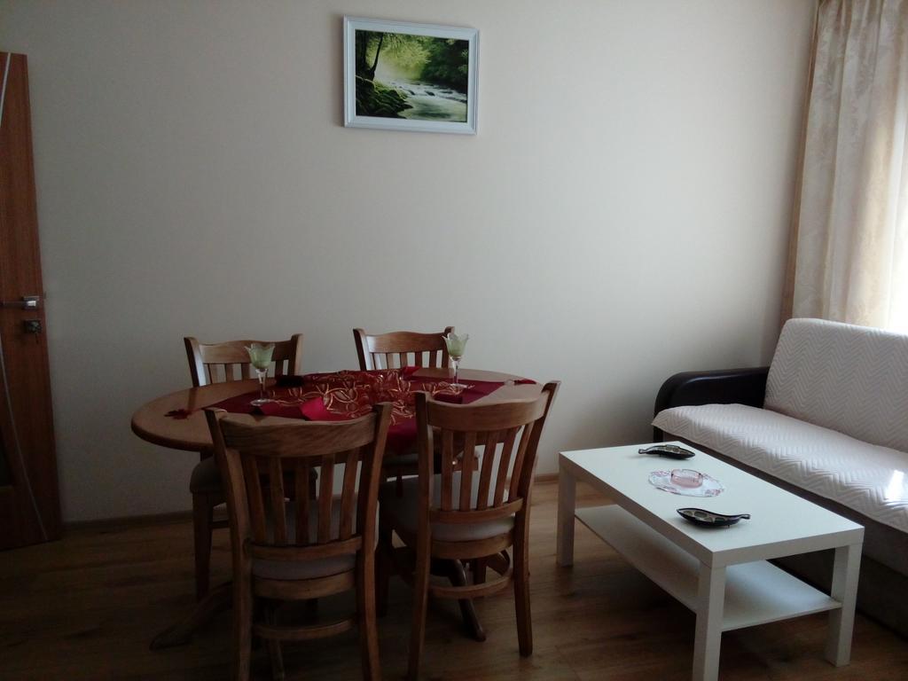 Apartment Tanita Pomorie Exterior foto